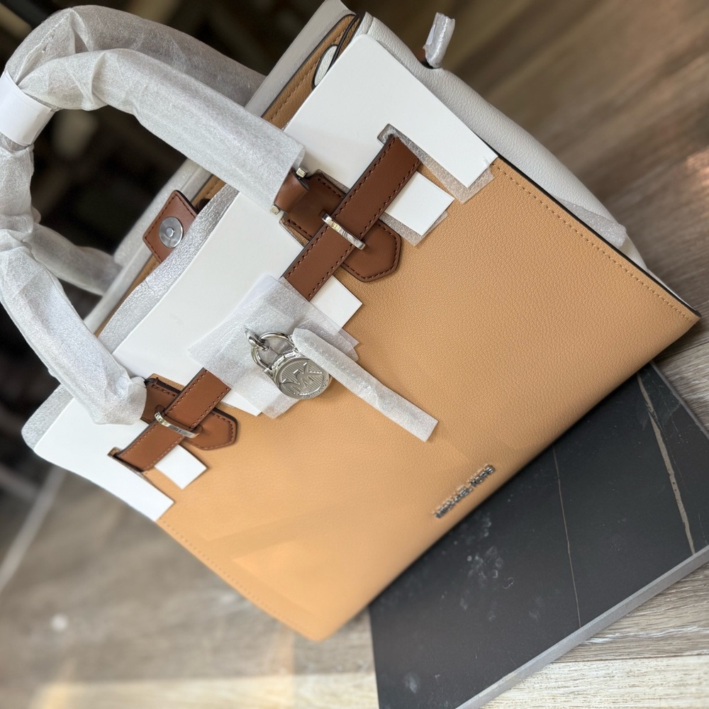 Hamilton Medium Color-Block Leather
Satchel - Picture 4 of 8